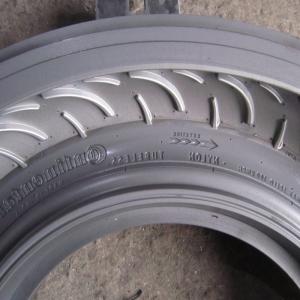 90 / 90-12 Forma opony motocyklowej