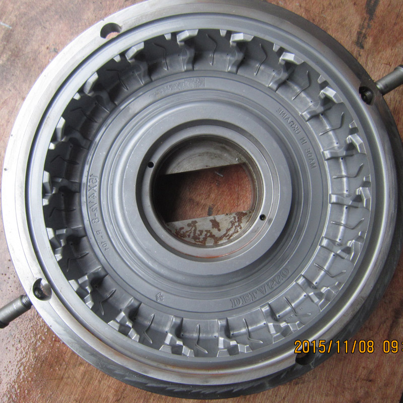23x9-10 solidne opony pleśni