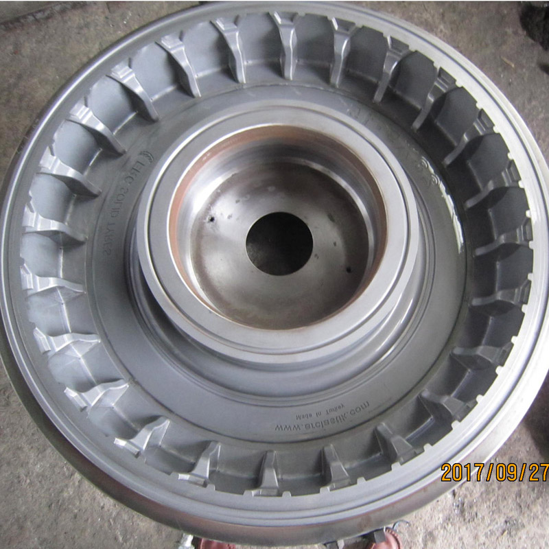 28x9-15 solidne opony pleśni