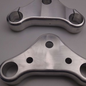 Dostosowywanie niestandardowych części samochodowych