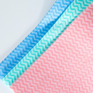 Ściereczka do czyszczenia z włókniny