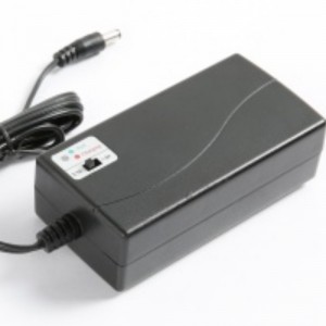 Ładowarka NIMH do akumulatorów 7,2 V ~ 12V NIMH / NICD