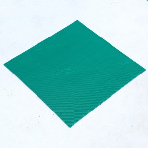 Odporna na kwas antypoślizgowa rolka z gumy żebrowanej do garażu