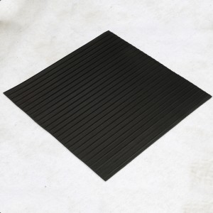 Wytrzymałe maty z gumy krowiej stabilnej dla koni do karmienia zwierząt