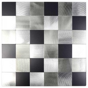 Obierz i przyklej płytki backsplash do mozaiki kuchennej w łazience