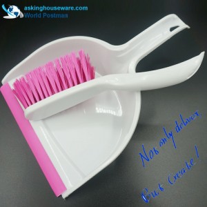 Szczotka do szczotek Dustpan Akbrand z linią PVC w kształcie fali w wejściu do szufelki