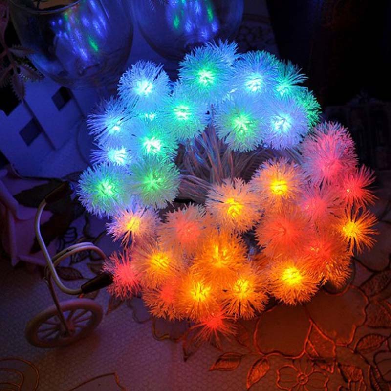 Oświetlenie LED Snow Pompon String Lights Kolor Liny Oświetlenie Dekoracje na Święta Bożego Narodzenia / Święta / Wesele / Przyjęcie