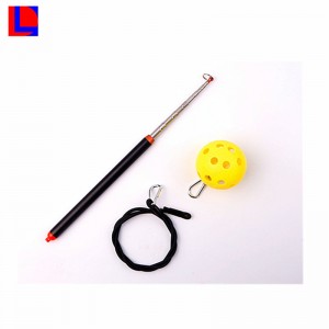 Przenośny przenośny aluminiowy odtwarzacz dla psów z wiszącą i jasną kulką