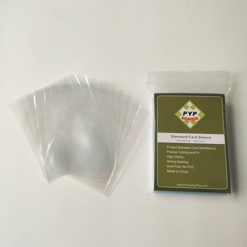 Standardowy pokrowiec na karty Crystal Clear Pro-fit 63,5 x 88 mm