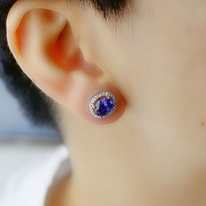 Srebrne kolczyki ze srebra 925. Cyrkonie. Wysokiej jakości damskie paznokcie