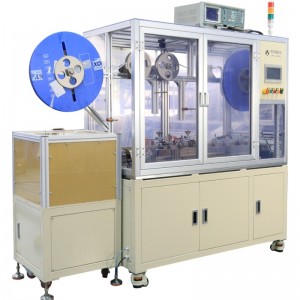 Automatyczna wtyczka krzywkowa z automatycznym złączem