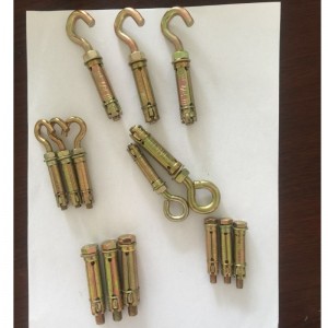 4 sztuki wytrzymałych kotew osłonowych