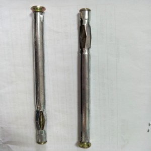 kotwy z metalową ramą