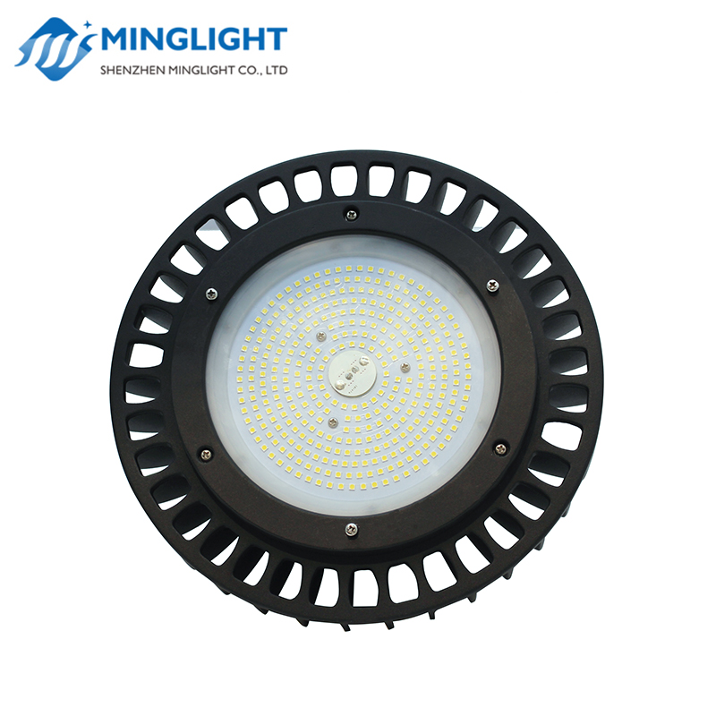 Lampa LED High Bay HBS 200 W.