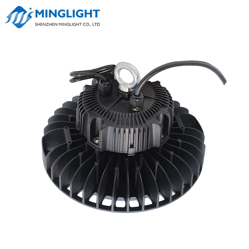 Lampa LED High Bay HBS 200 W.