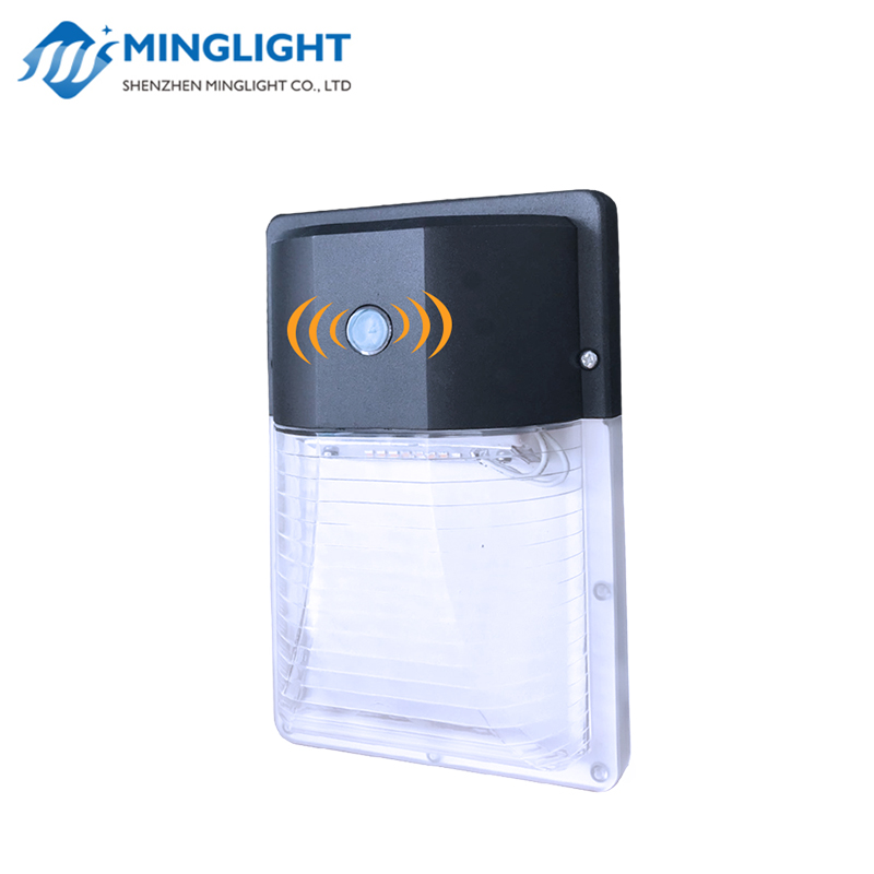 Lampa ścienna LED WPA 13W