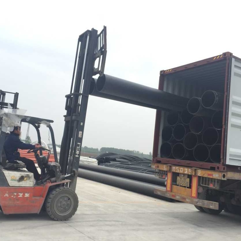 Linia produkcyjna do rur HDPE o wielkości 1400 mm do zaopatrzenia w wodę