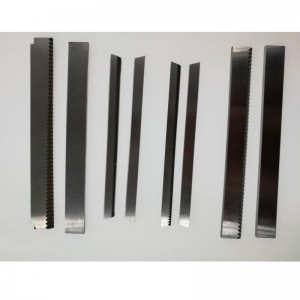 pakowanie poduszek nóż zygzakowaty