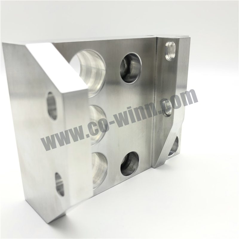 Indywidualna obróbka CNC Aluminiowe części silnika Części zamienne Części posprzedażne