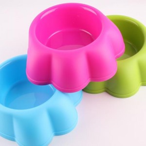 hurtownie podajnik w kształcie łapy plastikowy podróż na zewnątrz kryty miska dla psa dla zwierząt