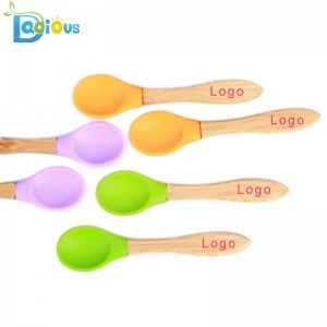 Niestandardowe logo Bambusowe przybory dla niemowląt Silikonowe łyżki dla dzieci Food Grade BPA Free Natural Baby Spoons