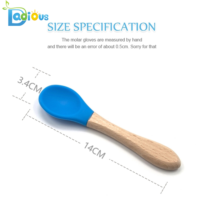 Niestandardowe logo Bambusowe przybory dla niemowląt Silikonowe łyżki dla dzieci Food Grade BPA Free Natural Baby Spoons
