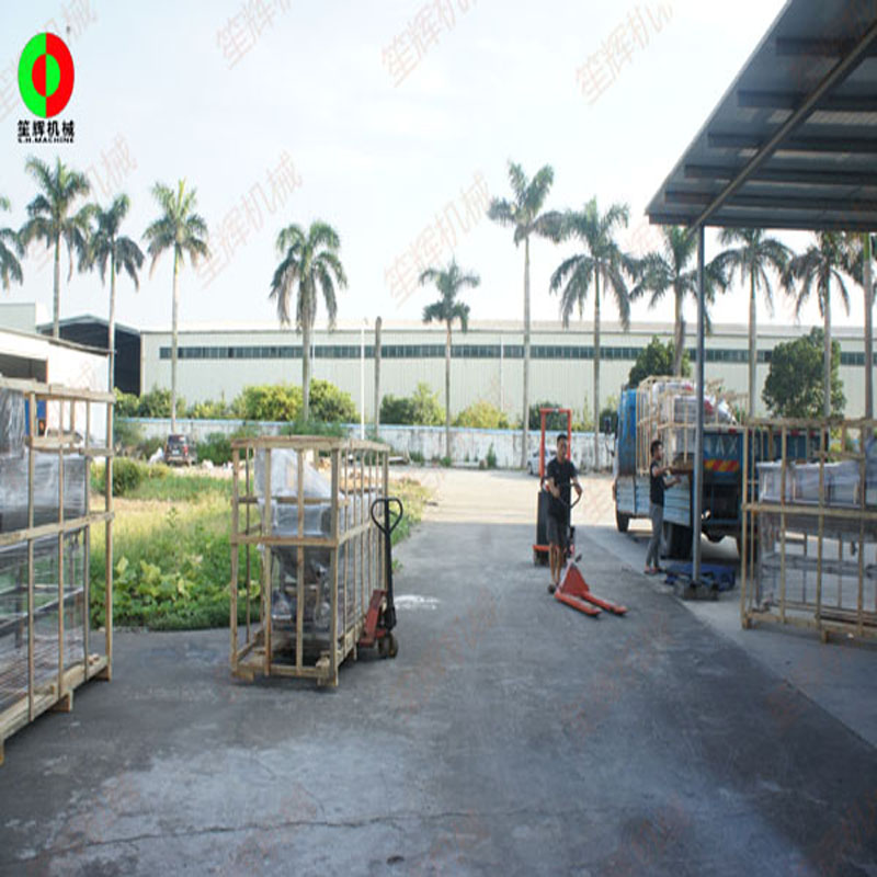 Shandong Wang zamówił trzy zestawy pralki wirowej do wysyłki