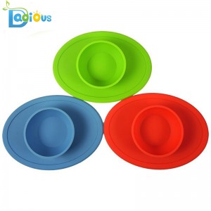 Zestaw do karmienia dzieci Food Grade Silicone Bowl Jednoczęściowa podkładka silikonowa Miska do ssania dla niemowląt