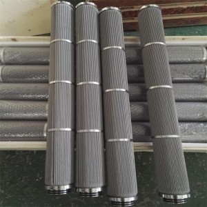 Spiekany cylinder z filtrem z włókna metalowego stosowany do filtracji metanolu