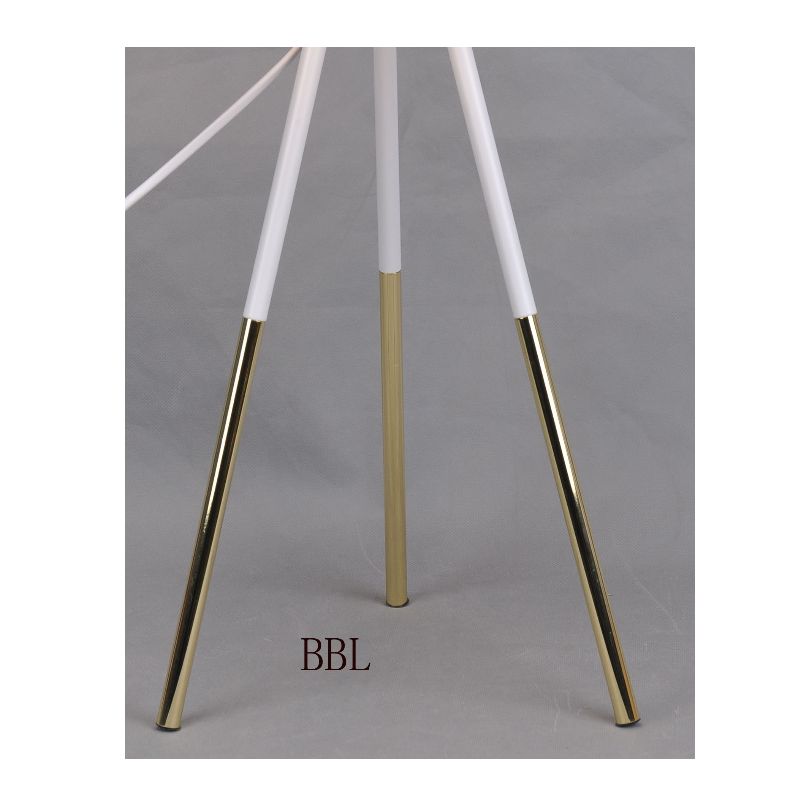 Statywowa lampa stołowa z metalowym kloszem