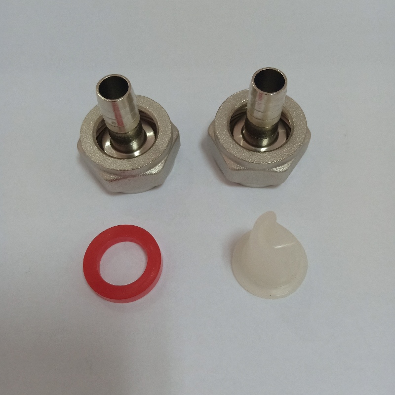 Nypel metalowy do złącza beczkowego z G5 / 8 ”