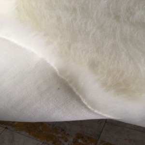 Okrągła maszyna dziewiarska z wycięciem w pętli do pluszu o wysokim włosie