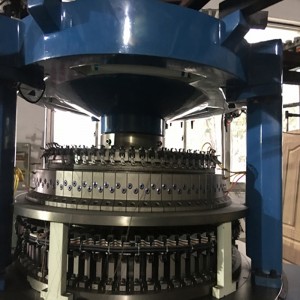 Okrągła maszyna dziewiarska o wysokiej prędkości i małej średnicy