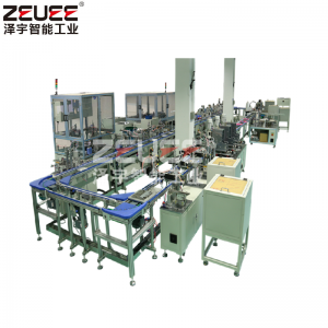 Automat do montażu skrzynek do okien i drzwi