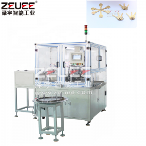 Sprzęt do automatycznego montażu kluczy do okien i drzwi