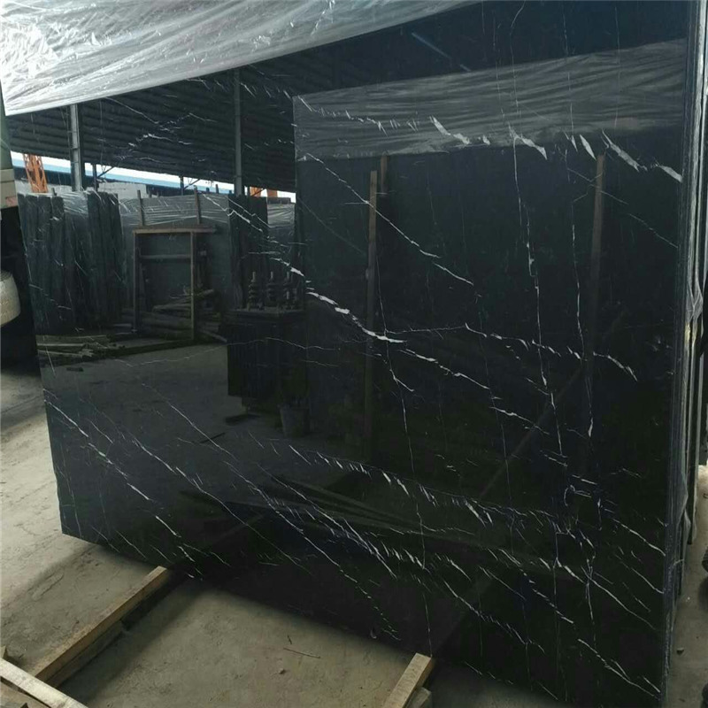 Marmur Nero Marquina w białe paski