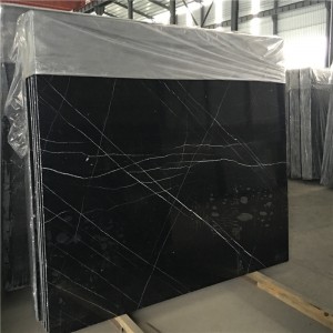 Marmur Nero Marquina w białe paski