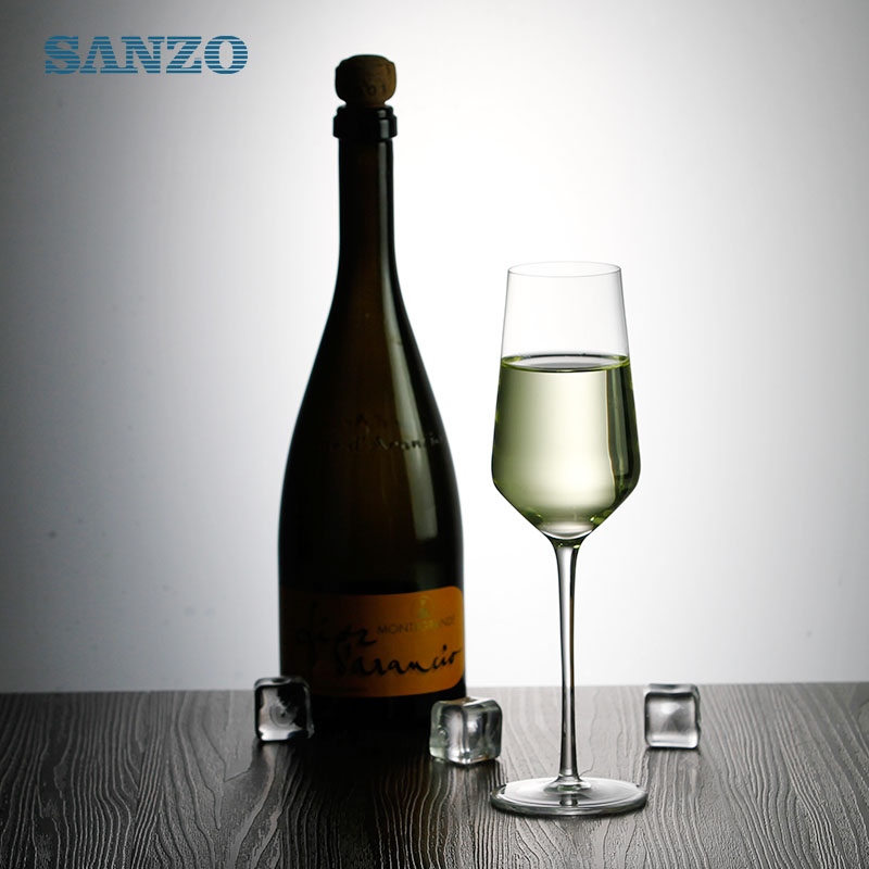SANZO Czarny Bezołowiowy Niestandardowy rozmiar Szklanka do szampana do picia Dostosowany szampan Flety Różowy flet Szampan szklany