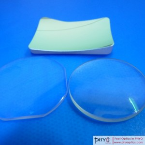 Soczewka zaprojektowana przez OEM