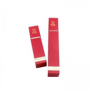 Kwadratowe pudełko upominkowe ze specjalną niestandardową rzadką pamiątką