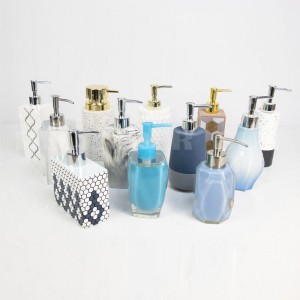 Dozownik mydła w różnych stylach do łazienki