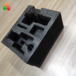 spersonalizowana forma wycinana paczka epe pianka wewnętrzna odporna na wstrząsy kolorowa wkładka z pianki epe do opakowania na butelki wina