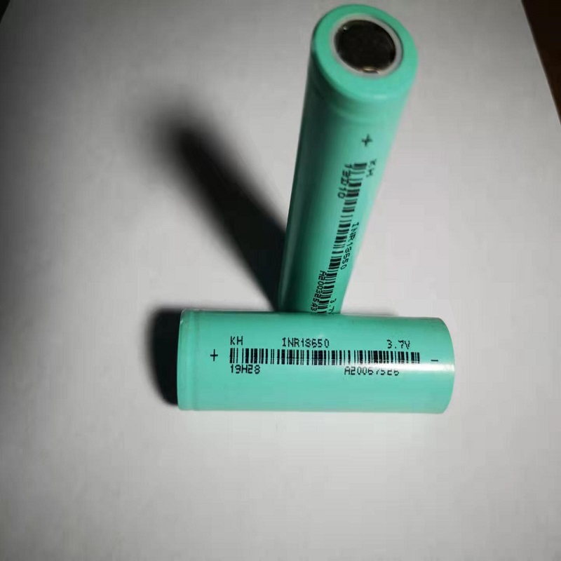 18650 Akumulator litowo-jonowy 2000 mAh 3,7 V.