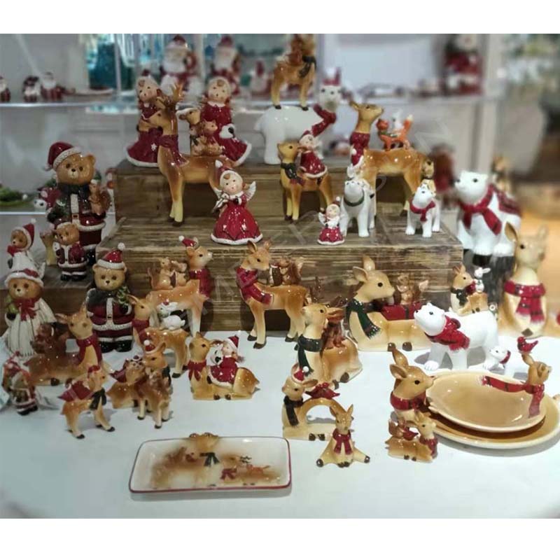 Szeroki asortyment Ceramiczne ręcznie malowane świąteczne dekoracje do domu