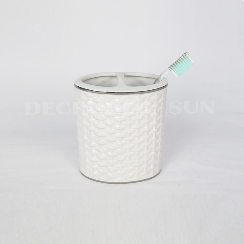 2020 Najlepsza cena akcesoria łazienkowe z białej porcelany do tkania bambusa