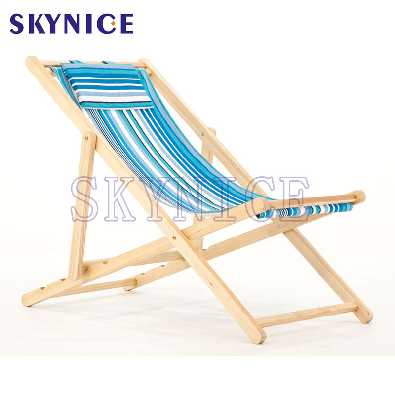 Rozkładane krzesło składane z drewna na plażę