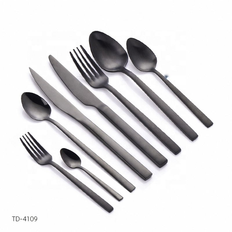 Zestaw sztućców ze stali nierdzewnej, blach, platerowane platerowane platyną, matotytan, fantazyjna kolacja, matowy, czarny sztućiec