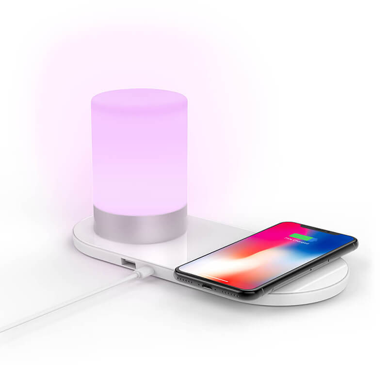 RGB Lampa z bezprzewodową stacją ładowania (do telefonu iPhone lub Android)