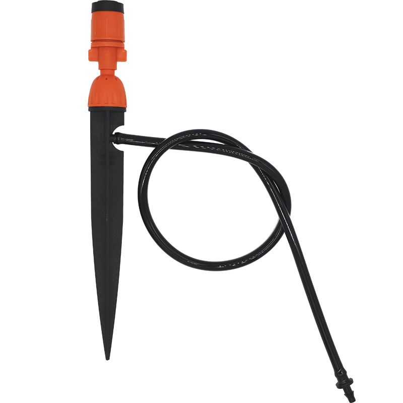 regulowane podlewanie ogrodowe nawadnianie kroplowe mgiełki i emitery kroplowe do drzew