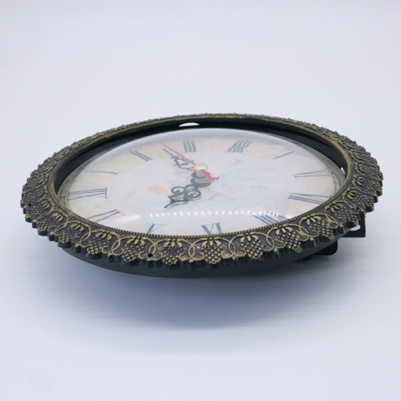 Antyczny zegar o 150mm średnicy swing winogron